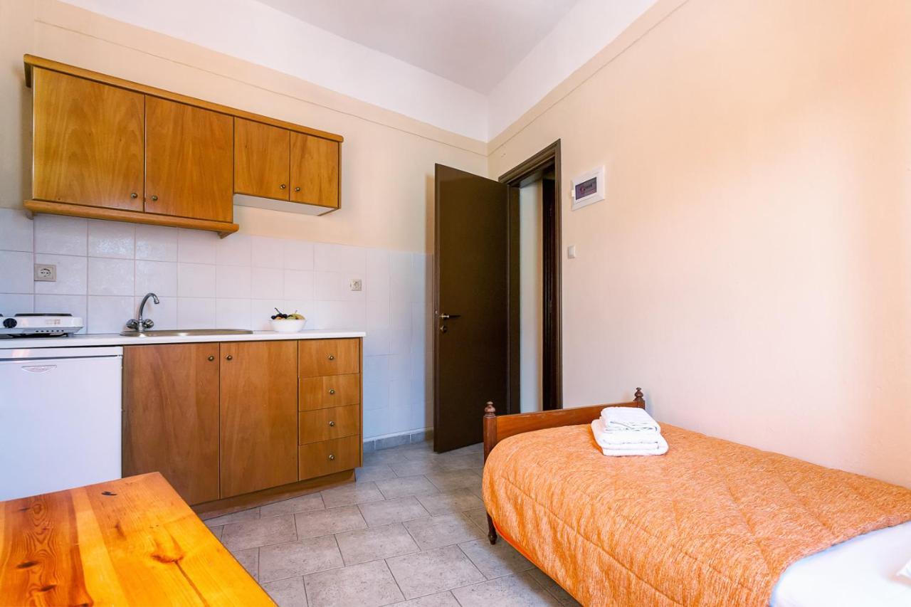 Aparthotel Mon Repos Panormos  Esterno foto