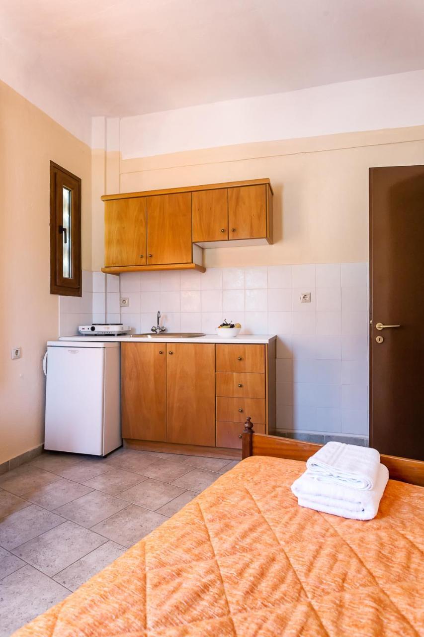 Aparthotel Mon Repos Panormos  Esterno foto