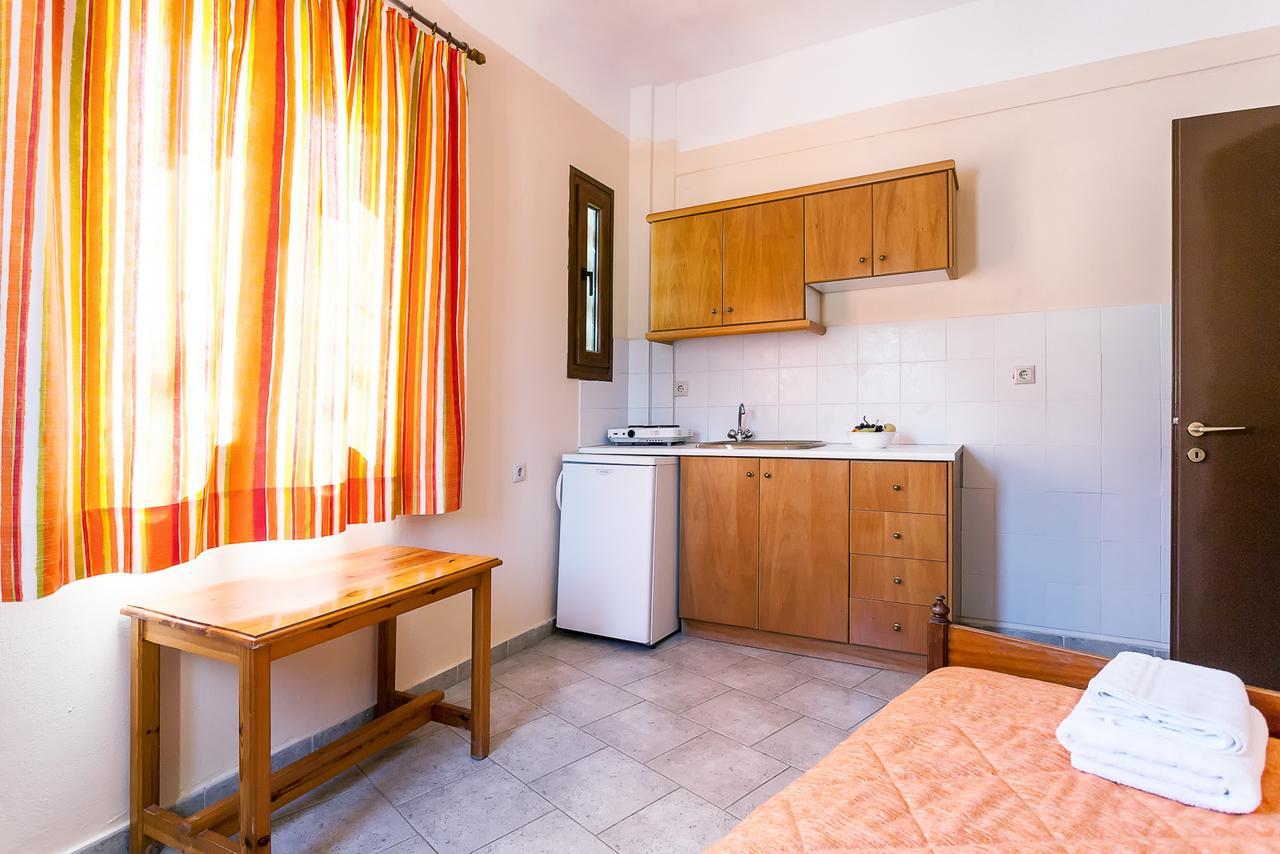 Aparthotel Mon Repos Panormos  Esterno foto